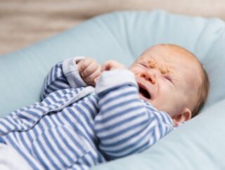 Co każdy rodzic powinien wiedzieć o alergiach pokarmowych u niemowląt