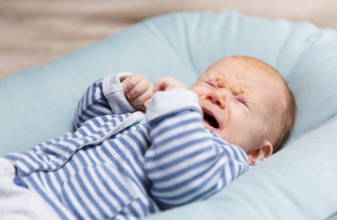 Co każdy rodzic powinien wiedzieć o alergiach pokarmowych u niemowląt