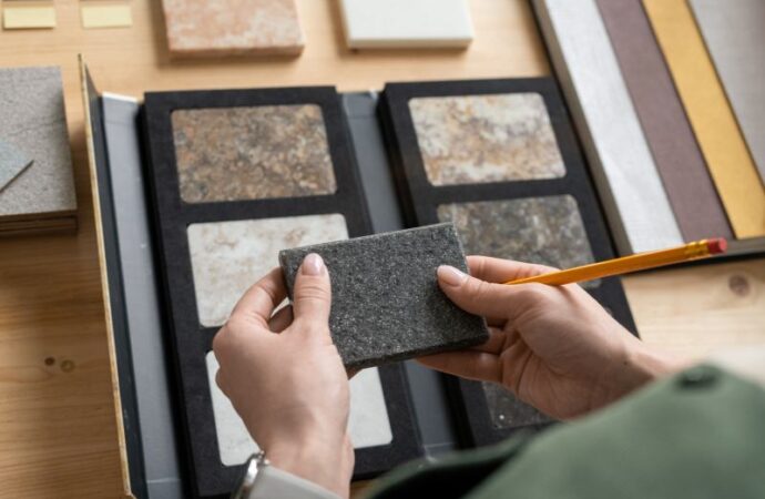 Klasa ścieralności płytek – twardość, jak kupować plytki parametry plytek?